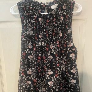 Baby doll style tank top worn twice